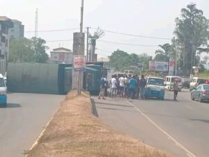 Prison truck rams into tipper